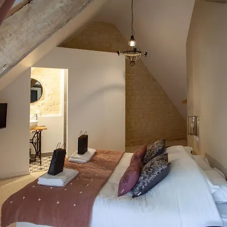 Aparthotel Domaine De La Cour Des Lys Caen-bayeux Sainte-Croix-Grand-Tonne